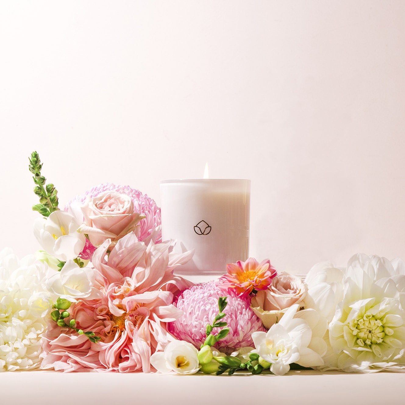 Pink Petal Fragranced Candle 300gr